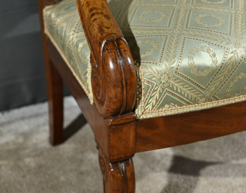 Coppia di Poltrone con Croci in Mogano, Epoca Restauro – Inizio XIX Secolo