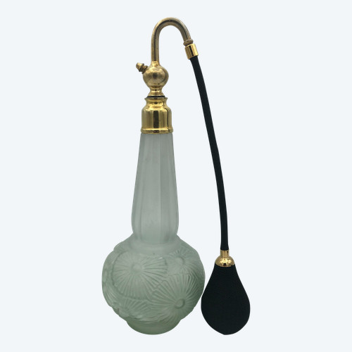 Pressed glass perfume atomizer