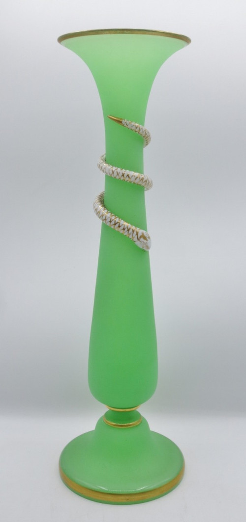 Opaline vase, Charles X.