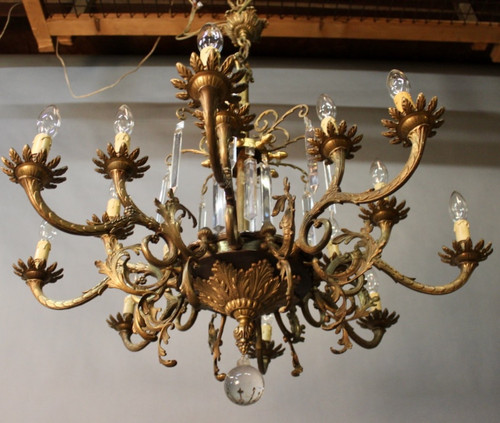 Lampadario in bronzo con 16 fari