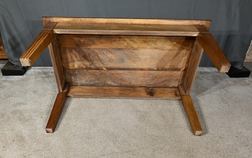 Table Basse en Noyer, goût Louis XVI – XIXe
