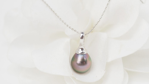 Collana in oro bianco e perle di Tahiti