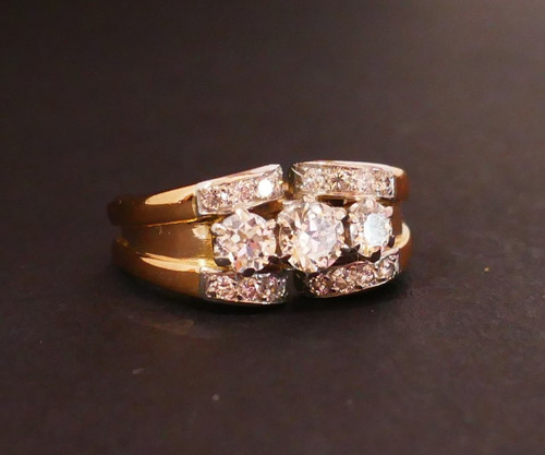 Bague Tank Ornée De Diamants, Or 18 Carats.