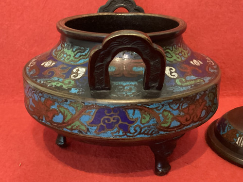 Cloisonné enamel bowl signed