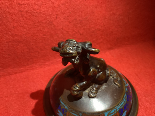 Cloisonné enamel bowl signed