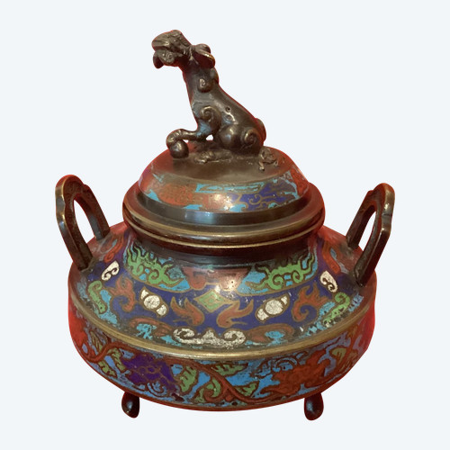 Cloisonné enamel bowl signed