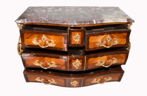 Commode D’époque Louis XV Estampillée L. Boudin 