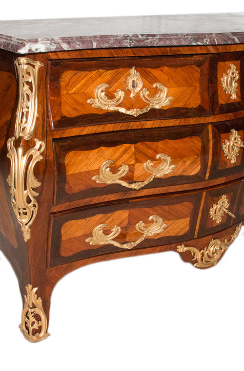 Commode D’époque Louis XV Estampillée L. Boudin 