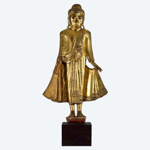 Bouddha debout Birmanie, Mandalay.