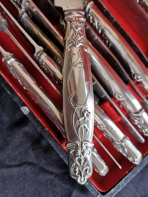 12 couteaux de table art nouveau