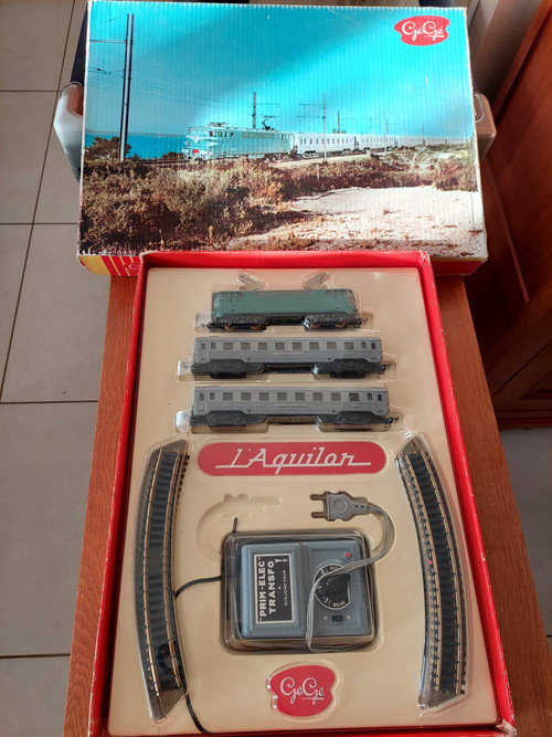 GéGé coffret train électrique L'aquilon  HO SNCF vintage