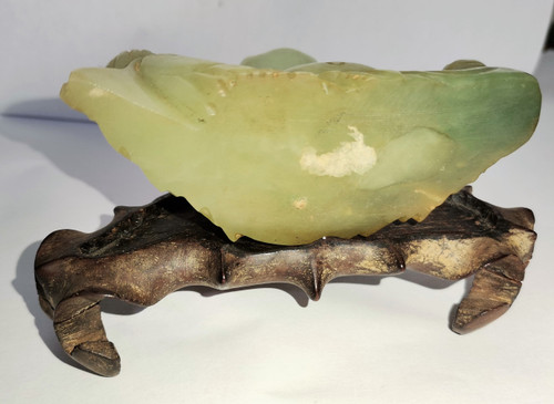 Statuette Bouddha souriant jade vert Chine vers 1930