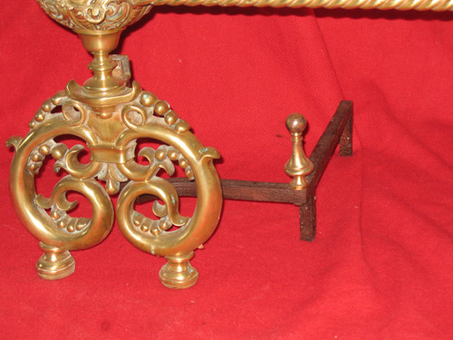 Paire de chenets landiers en bronze et fer forgé complets époque 19ème style Renaissance