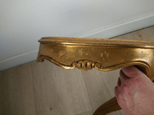 Coppia di consolle da parete dorate in stile veneziano