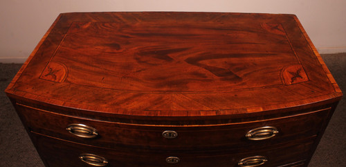 Commode En Acajou Et Incrustations -18 siècle