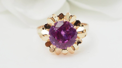 Bague fleur vintage en or rose et spinelle rose 