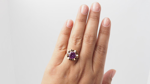 Bague fleur vintage en or rose et spinelle rose 