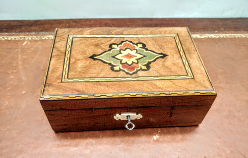 Inlaid box 