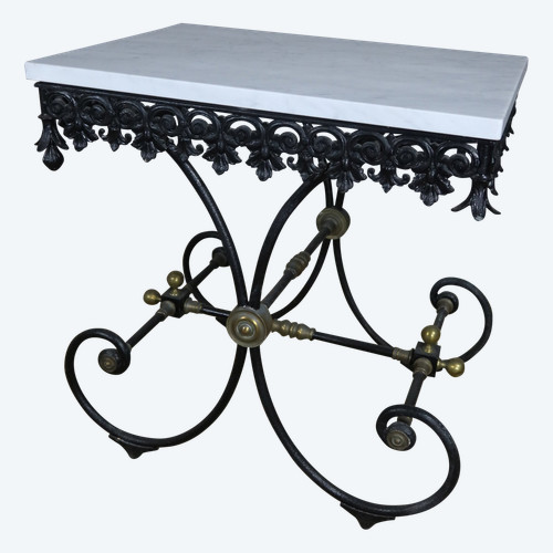 TABLE IN WROUGHT IRON AND BRASS