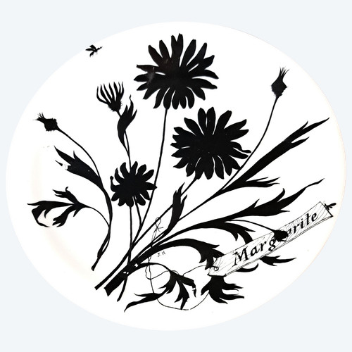 Assiette décorée par Jeannine Hétreau ​​​​​​​ décor Marguerite pour Primavera vers 1950