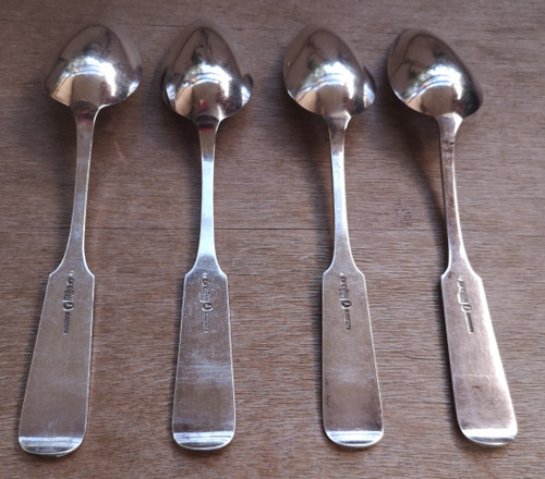 4 cuillères à soupe anciennes argent 875 poinçon Russe orfèvre Cyprian Labecki année 1881, XIXème
