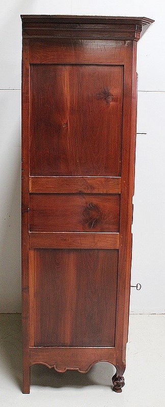 Cabinet en Merisier Roux de style Louis XV, région Vendée - 1ère partie XIXe