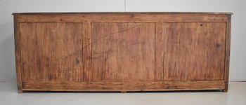 Long Meuble de Présentation, en Noyer, goût Renaissance - 2ème partie du XIXe