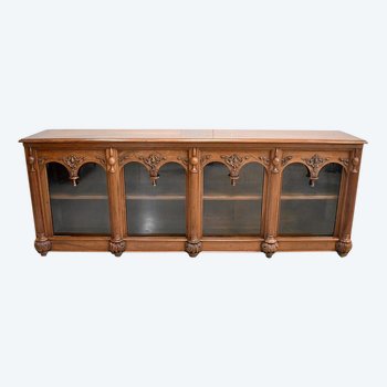 Long Presentation Cabinet, in Walnut, Renaissance taste - 2nd part of the 19th century