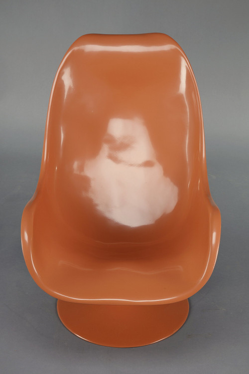 Ensemble de salon des années 1970 : chaises tulipes et table basse