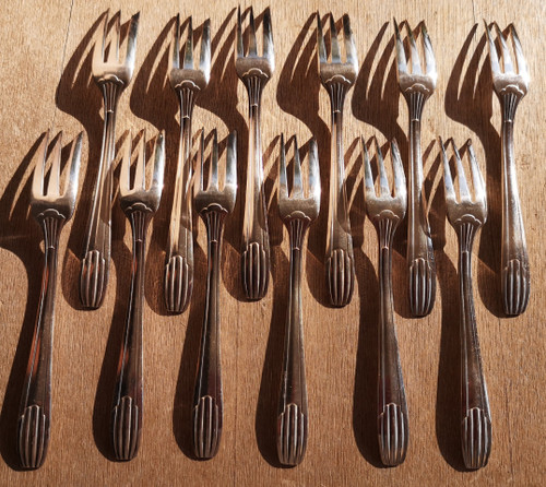 Ecrin à dessert : 12 fourchettes à gâteaux + pelle à tarte assortie SFAM année 50