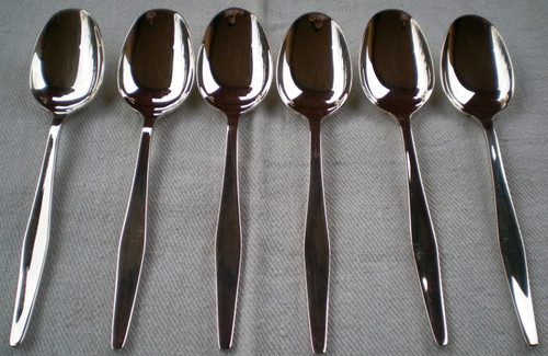 Part de (demi-)ménagère Orly métal argenté orfèvrerie Christofle années 70 (6 couverts) 32 pièces