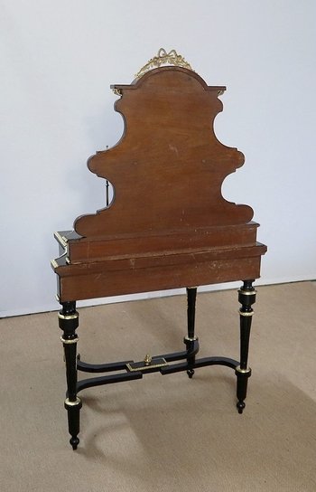  Petit Bureau de Dame en Poirier noirci, époque Napoléon III – Milieu XIXe 