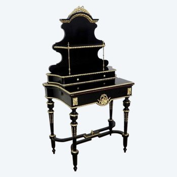  Petit Bureau de Dame en Poirier noirci, époque Napoléon III – Milieu XIXe 