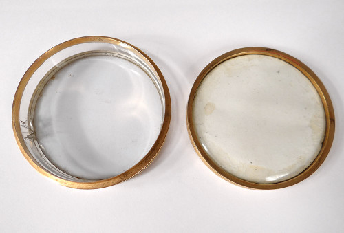 Box Round Miniature Portrait Noble Man Chasselat Solid Gold 1809 19th century