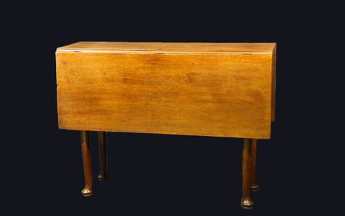 Mahogany folding table  Late 18th century early 19th century  Transition style 