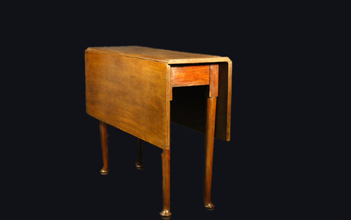 Mahogany folding table  Late 18th century early 19th century  Transition style 
