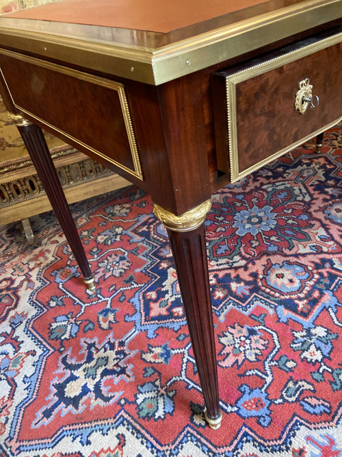 BUREAU PLAT TOUTES FACES DE STYLE LOUIS XVI