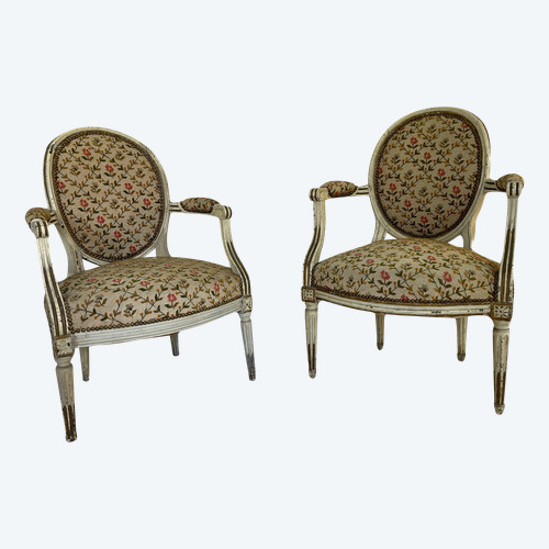 Pair of Louis XVI Period Armchairs in Cream Lacquered Natural Wood