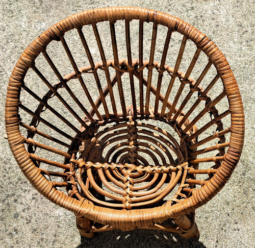 Poltrona rotonda in rattan per bambini degli anni '70