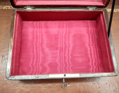 Inlaid box