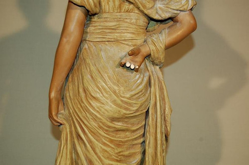 Goldscheider Grande Sculpture Femme Vêtue d'Un Drapé à l'Antique
