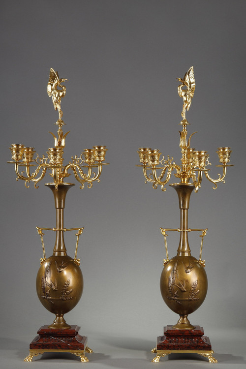 PAIR OF CANDELABRAS IN GILDED BRONZE