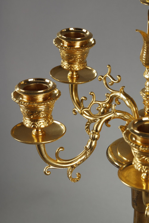 PAIR OF CANDELABRAS IN GILDED BRONZE