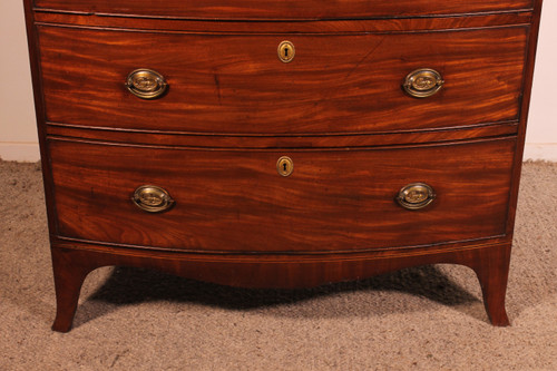 Petite Commode Bombée En Acajou époque Regency Circa 1800
