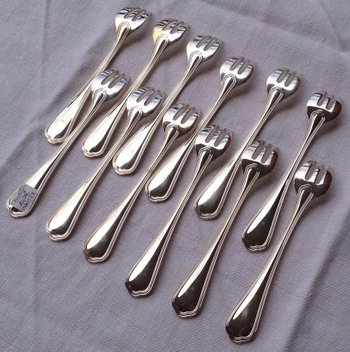 12 silver-plated oyster forks, Spatours Christofle model