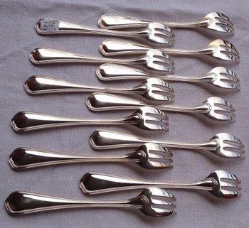 12 silver-plated oyster forks, Spatours Christofle model