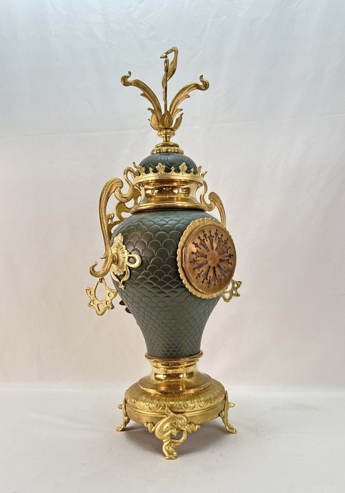 Large Art Nouveau gilt bronze "vase" clock 66 cm