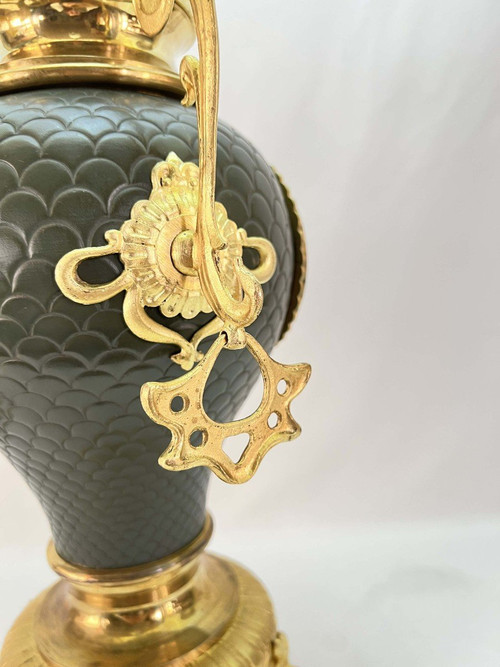 Large Art Nouveau gilt bronze "vase" clock 66 cm