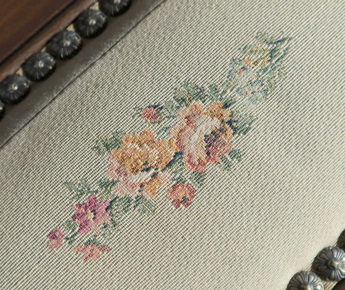 Coffre à Linge de palier en Hêtre et Noyer massif, style Louis XIII – Fin XIXe