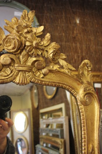 Pair Of Louis XV Style Mirrors, Carved Wood, Gold Leaf 40 X 70 Cm